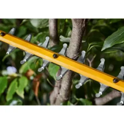 Dewalt 18V/54V XR DCMHT573N-XJ Flexvolt hækkeklipper, 65 cm, uden batteri