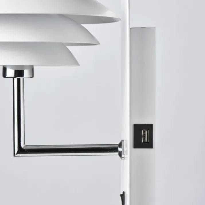 Dyberg Larsen DL20 væglampe med USB, hvid