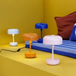 Dyberg Larsen Haipot genopladelig bordlampe, orange
