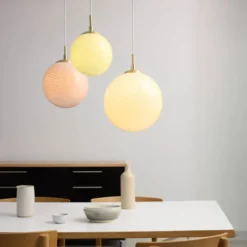 Halo Design Candy Ball pendel, lyserød, Ø25 cm