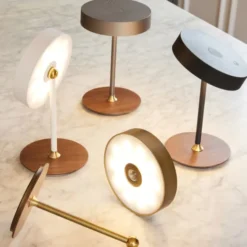 Halo Design On The Move genopladelig bordlampe, antracit