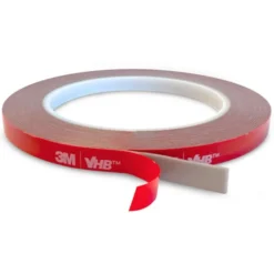 Hilux dobbeltklæbende tape, 5 meter, 8 mm