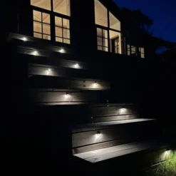 Light By Juhl Saga trappespot til indbygning, sort