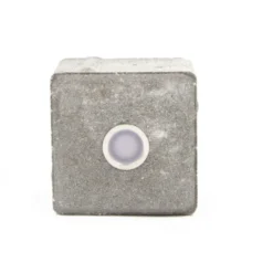 Light By Juul betonflise med Cosmos spot, grå, 10x10x6 cm