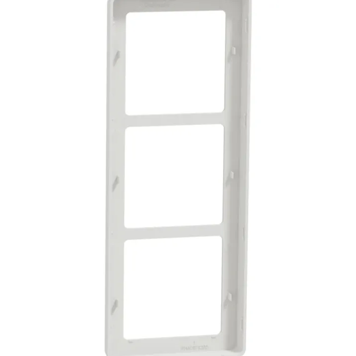 LK Fuga Base 63 ramme, 3 modul, hvid