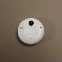 Loevschall Cue fjernbetjening med sensor, MultiWhite, hvid