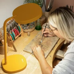 Lumie Task lysterapilampe, gul