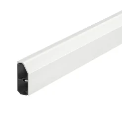 2 meter Rehau fodpanel, SL 20/70 mm, hvid