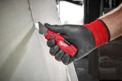 Milwaukee Fastback multikniv, 6-i-1