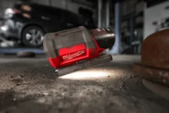 Milwaukee M12 PAL-0 arbejdslampe, 700 lumen