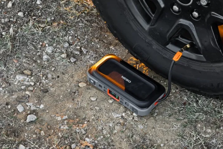 Nebo Assist Air jumpstarter