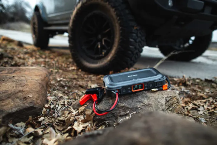Nebo Assist Air jumpstarter