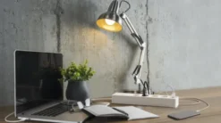 Osram Smart+ Wifi stikdåse