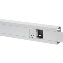 Rehau Signa installationskanal med låg, 70/130 mm, perlehvid