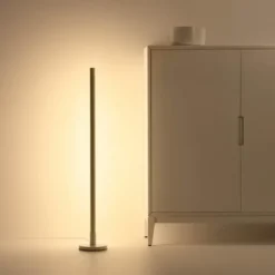 Wiz Pole gulvlampe