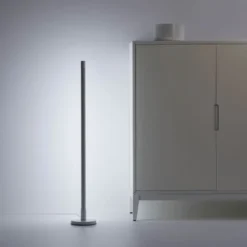 Wiz Pole gulvlampe